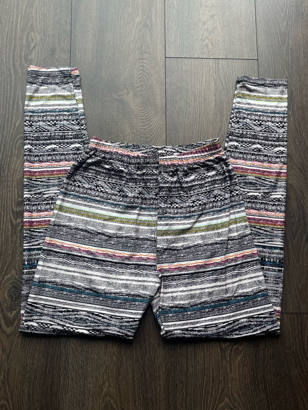 NWOT EEVEE Striped Boho Leggings